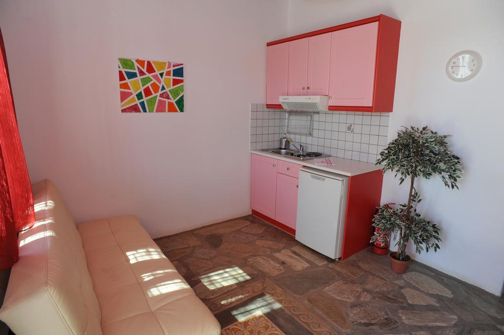 Drosoulites Apartment Agios Ioannis  Bagian luar foto